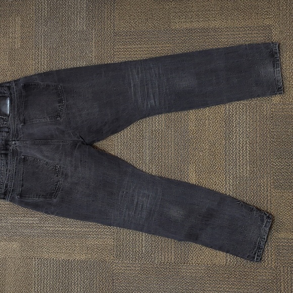 Taylor Stitch Democratic Jean in Black 3-Month Wash Selvage - Picture 4 of 4